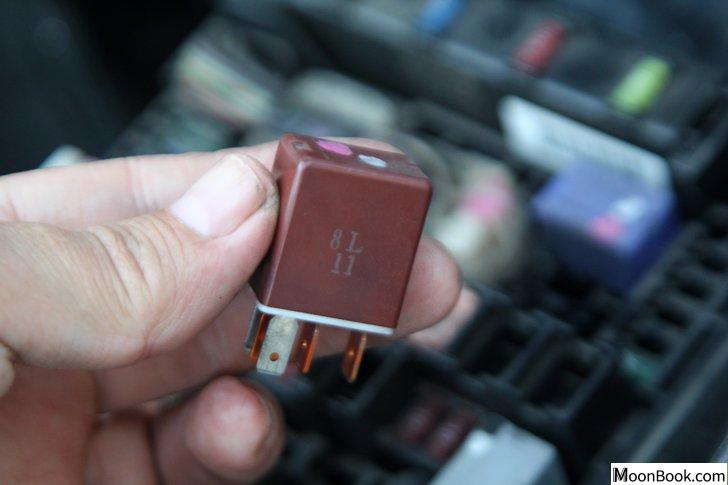 以Check Your Fuel Pump Step 1为标题的图片