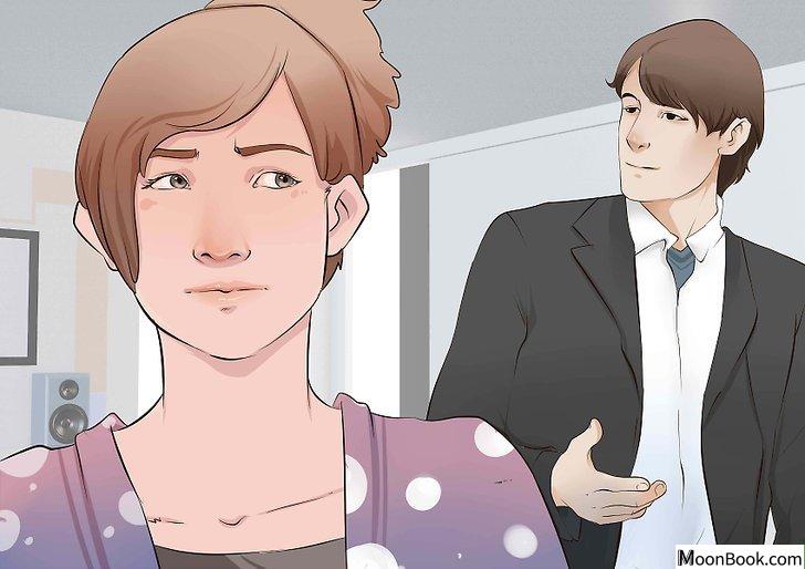 以Comfort a Crying Woman Step 17为标题的图片