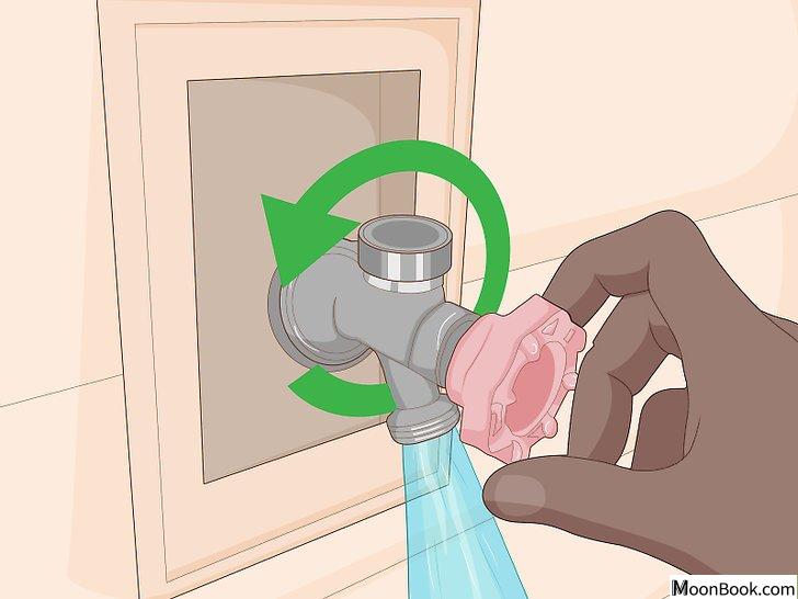 以Fix Leaking Pipes Step 2为标题的图片