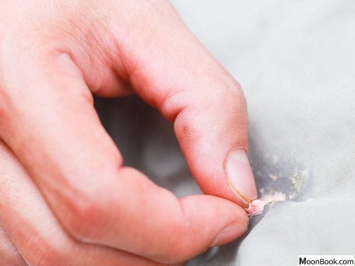 以Remove Gum from Clothes Step 35为标题的图片