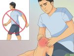 以Treat a Knee Sprain Step 1为标题的图片