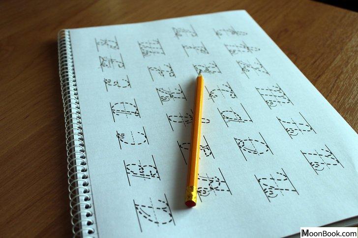 以Write in Cursive Step 9为标题的图片
